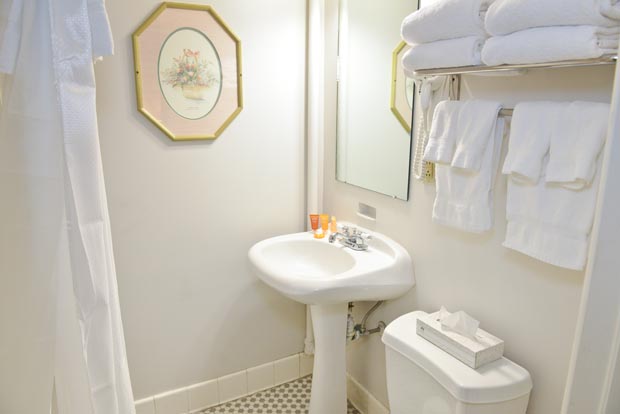 Historic Penn Wells Hotel Guest Bath